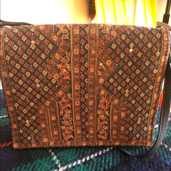 Sling bag from India - Picture 1 of 5